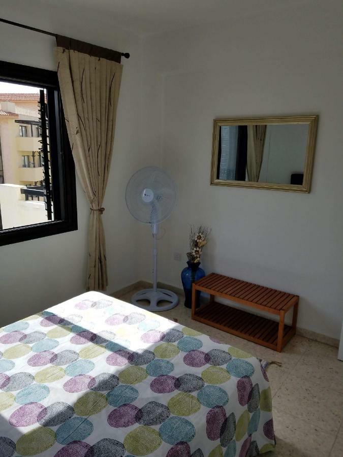 Kings Avenue - Natalia'S Apt Paphos Eksteriør billede