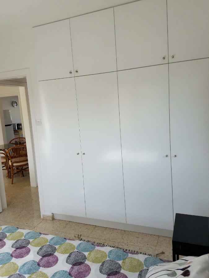 Kings Avenue - Natalia'S Apt Paphos Eksteriør billede